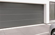 Porte de garage sectionnelle gris anthracite